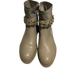 Jones New York‎ Taupe Beige Sock Ankle Boots Gold Chain Detail Lug Sole Womens 9